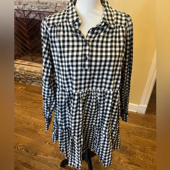Zara Dresses Zara Black And White Checkered Gingham Flannel